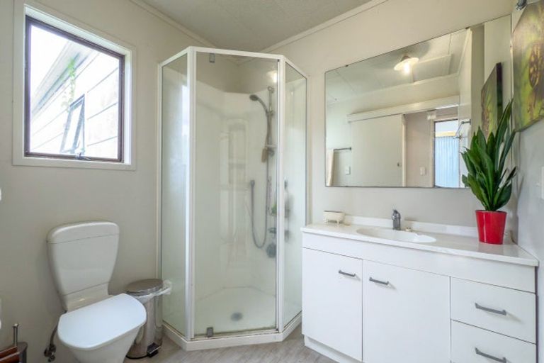 Photo of property in 896a Hikuai Settlement Road, Pauanui, Hikuai, 3579