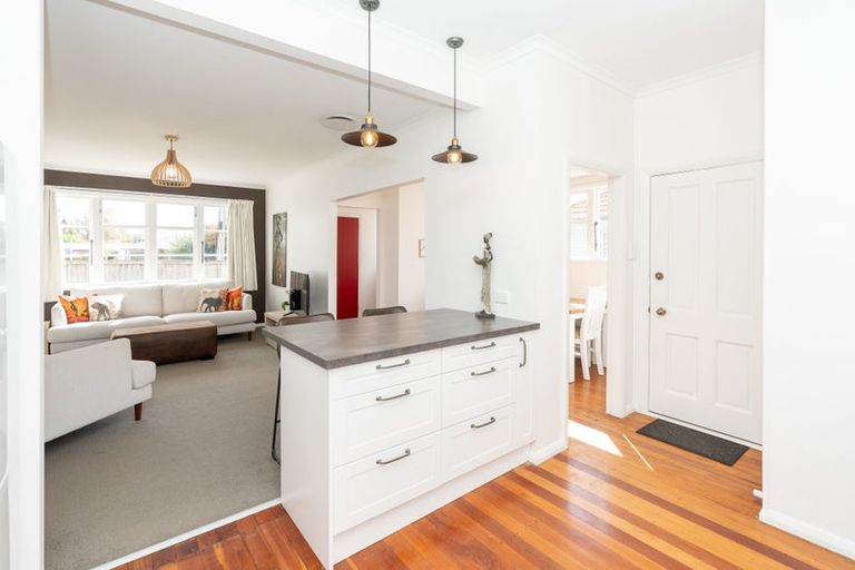 Photo of property in 2a Bains Avenue, Hamilton East, Hamilton, 3216