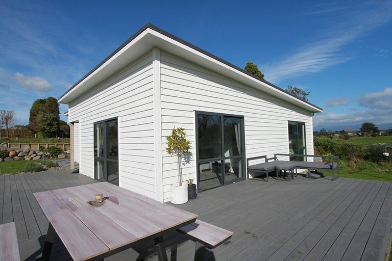 Photo of property in 173 Kairau Road, Brixton, New Plymouth, 4373