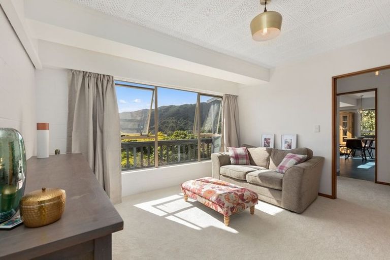 Photo of property in 2/55 Waitohu Road, York Bay, Lower Hutt, 5013