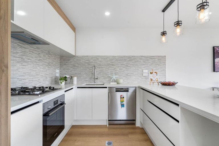 Photo of property in 14/13 Charles Street, Papatoetoe, Auckland, 2025