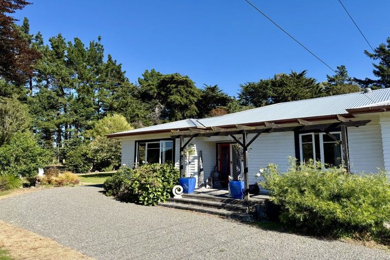 Photo of property in 1034 Waitahora Road, Waitahora, Dannevirke, 4971