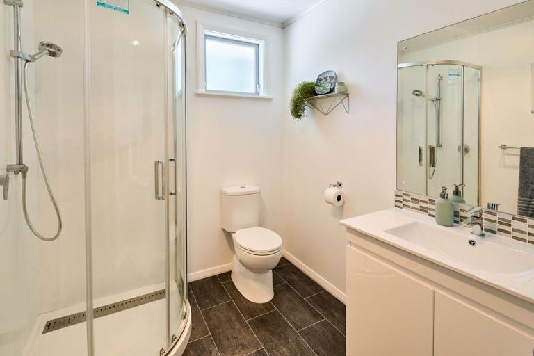 Photo of property in 22 Rintoul Grove, Stokes Valley, Lower Hutt, 5019