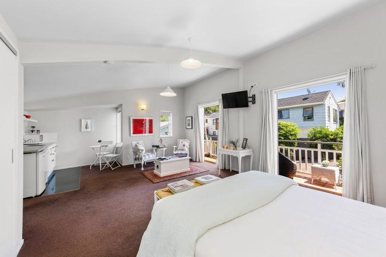 Photo of property in 33 Pencarrow Avenue, Epsom, Auckland, 1023
