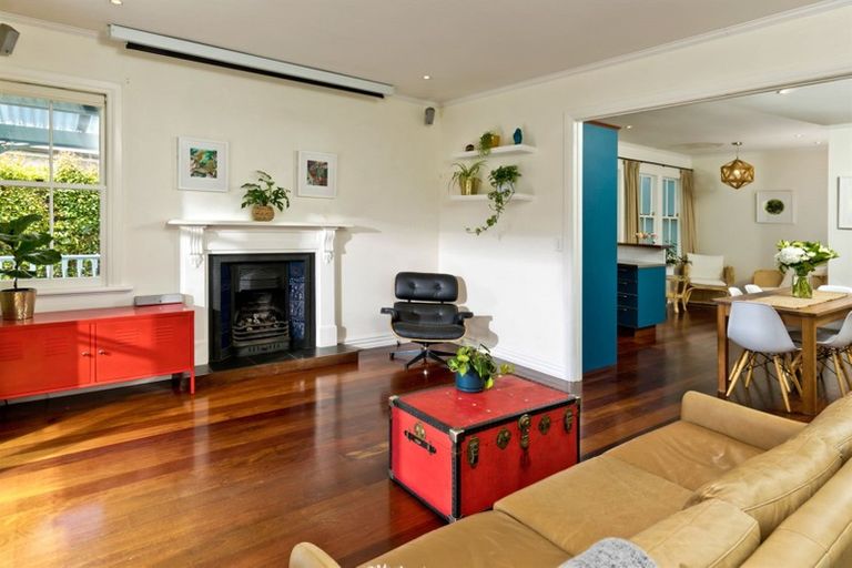 Photo of property in 2/4 Georgia Terrace, Albany, Auckland, 0632