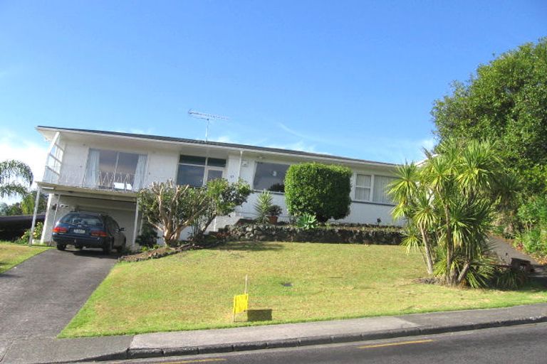 Photo of property in 23 Mcdowell Crescent, Hillcrest, Auckland, 0627