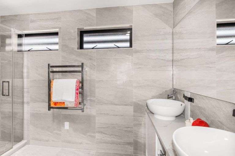 Photo of property in 158d Flat Bush School Road, Flat Bush, Auckland, 2019