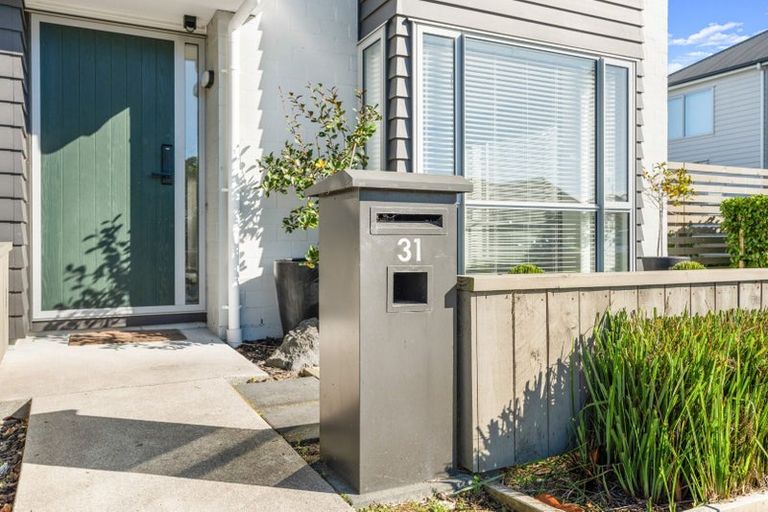 Photo of property in 31 Aviation Street, Takanini, 2112