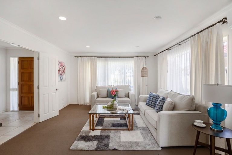 Photo of property in 80 Middlefield Drive, Flat Bush, Auckland, 2016