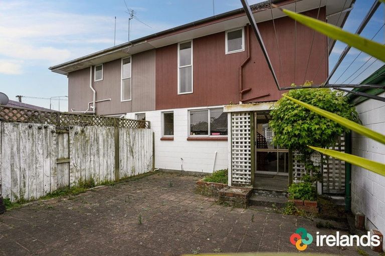 Photo of property in 2/33 Nairn Street, Spreydon, Christchurch, 8024