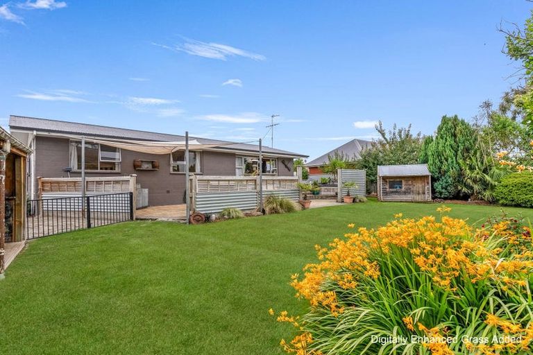 Photo of property in 52 Grove Street, Tinwald, Ashburton, 7700