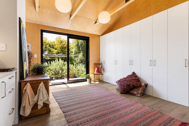 Photo of property in 108 Tomes Road, St Albans, Christchurch, 8052