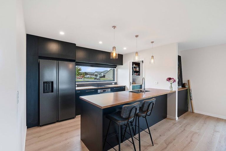 Photo of property in 1 Tauhou Place, Leeston, 7632