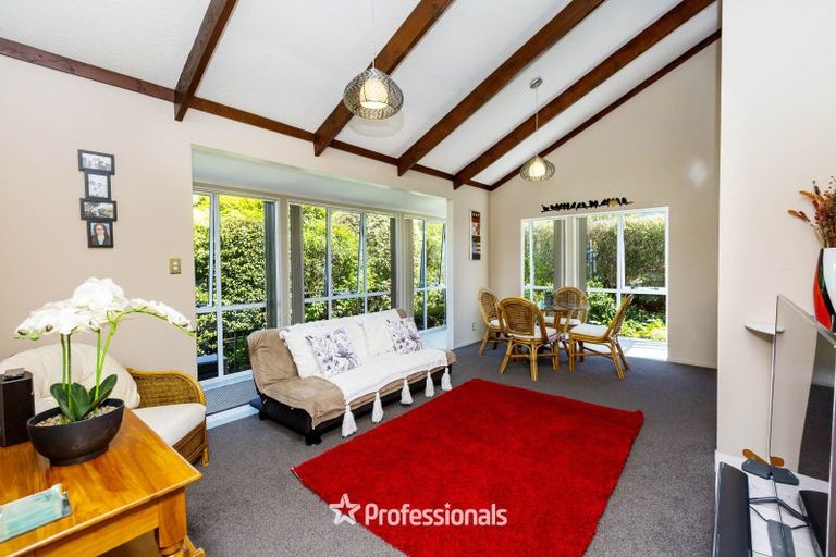 Photo of property in 34 Palmer Crescent, Silverstream, Upper Hutt, 5019