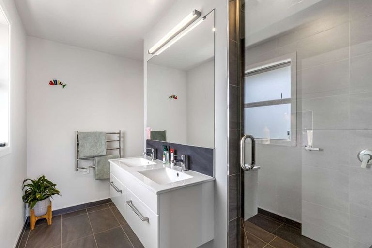 Photo of property in 26 Katania Heights, Brightwater, 7022