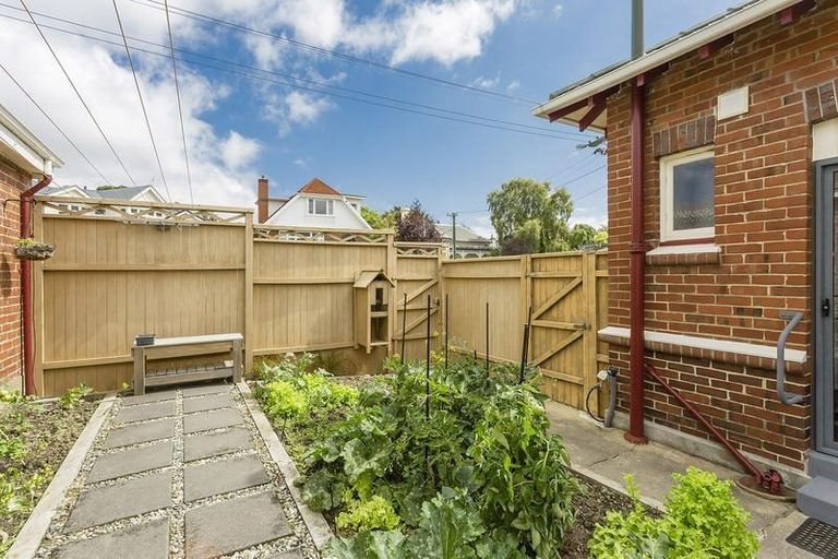 Photo of property in 14 Passmore Crescent, Maori Hill, Dunedin, 9010
