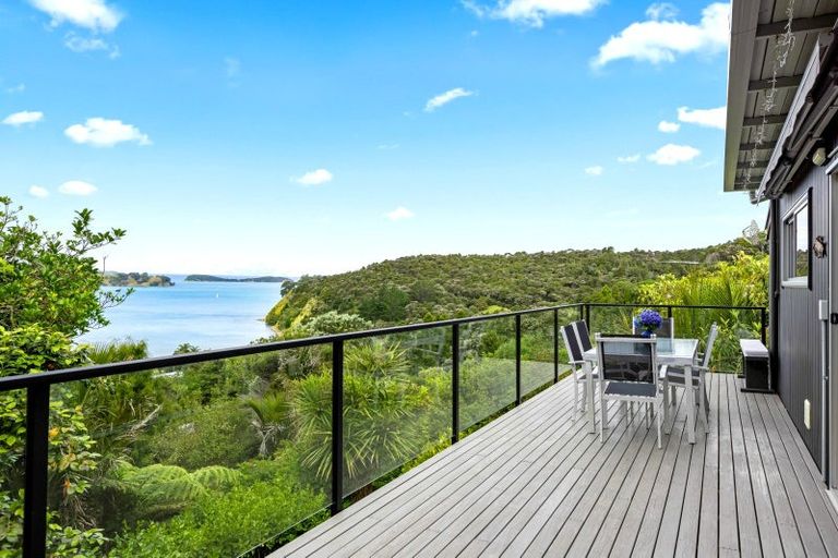 Photo of property in 7 Opahi Bay Road, Mahurangi West, Warkworth, 0983