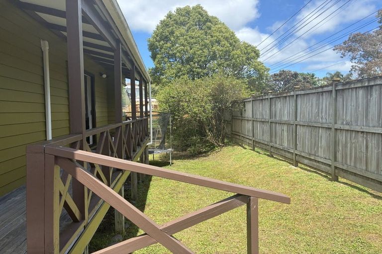 Photo of property in 23a Mcleod Road, Henderson, Auckland, 0612