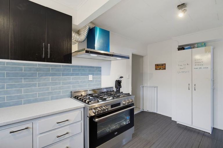 Photo of property in 170 Mcmurdo Street, Tinwald, Ashburton, 7700