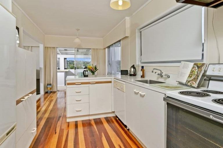 Photo of property in 57 Velma Road, Hillcrest, Auckland, 0627
