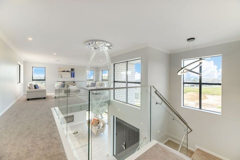 Photo of property in 5 Kate Duncan Drive, Swanson, Auckland, 0614