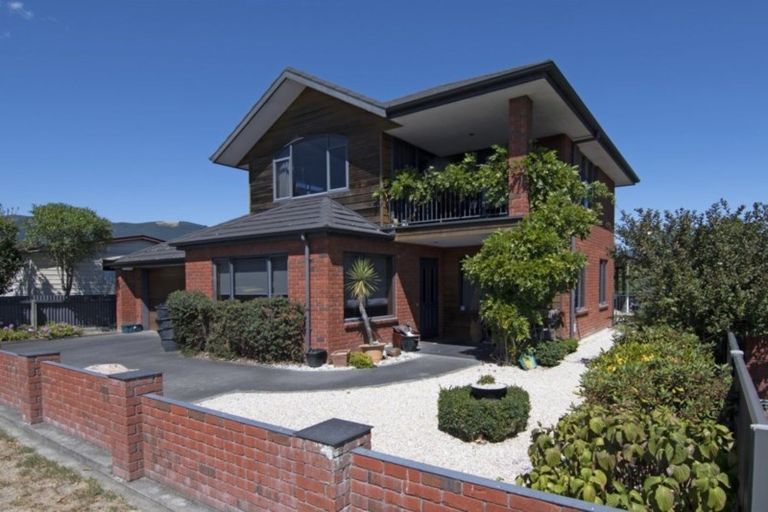 Photo of property in 38 Andrew Street, Stoke, Nelson, 7011