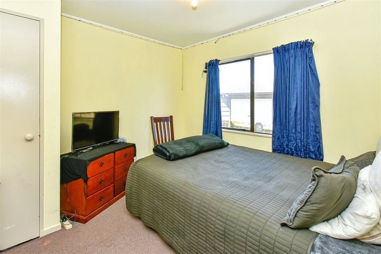Photo of property in 1/45 Templeton Place, Clendon Park, Auckland, 2103