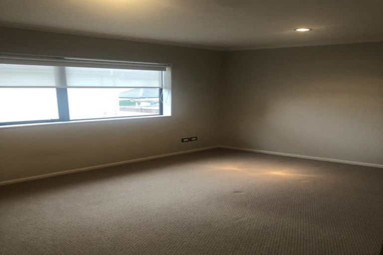 Photo of property in 25 Dromoland Drive, Flat Bush, Auckland, 2019