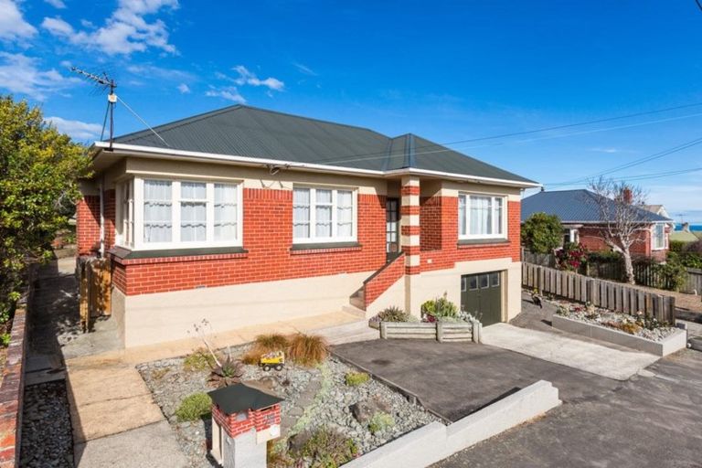 Photo of property in 20 Oakland Street, Andersons Bay, Dunedin, 9013