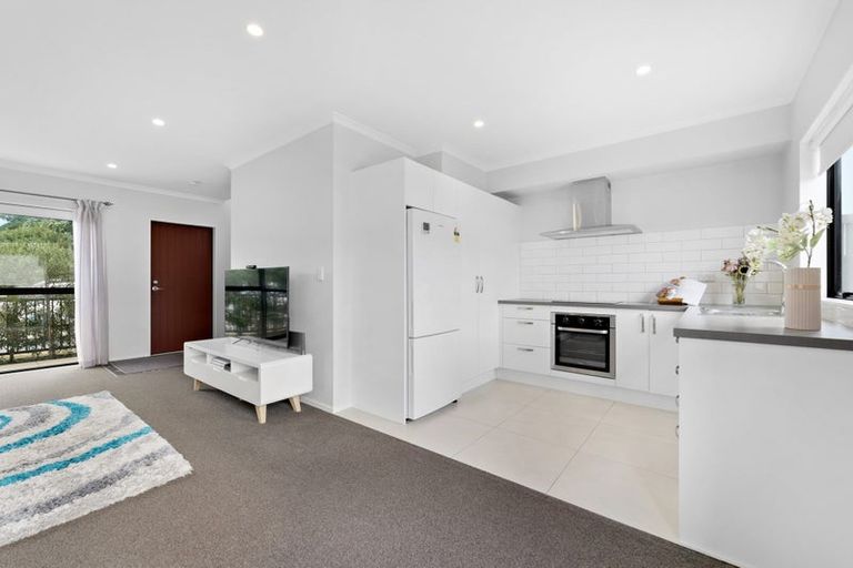 Photo of property in 8/36 Brigham Creek Road, Whenuapai, Auckland, 0618