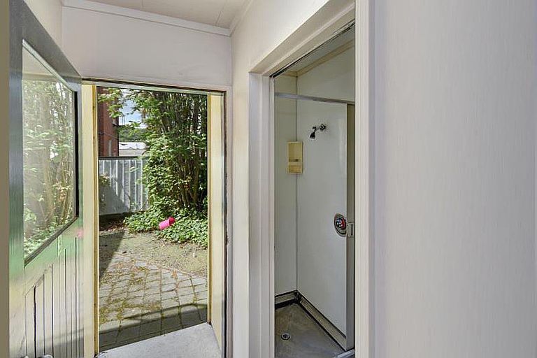 Photo of property in 31c Duke Street, North Dunedin, Dunedin, 9016