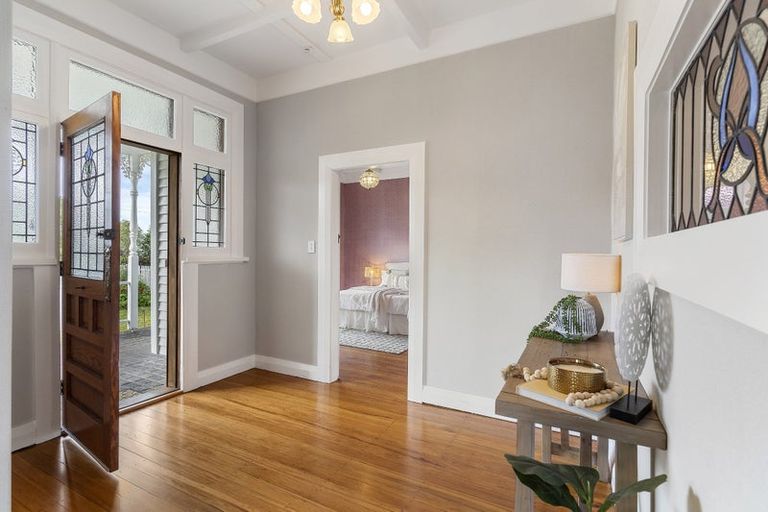 Photo of property in 219 The Square, Whangamata, 3620