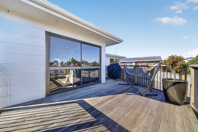Photo of property in 18 Thode Place, Nawton, Hamilton, 3200