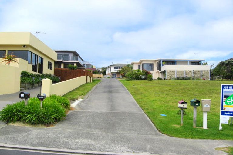 Photo of property in 7 Pacific Parade, Army Bay, Whangaparaoa, 0930