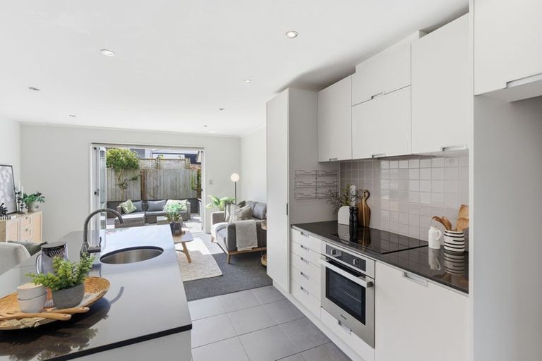 Photo of property in 105c Bishop Street, St Albans, Christchurch, 8014