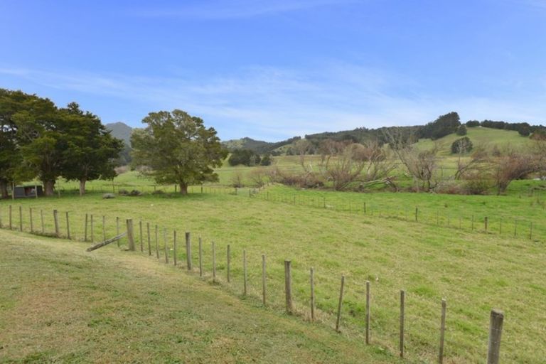 Photo of property in 132 Omana Road, Waiotira, 0193