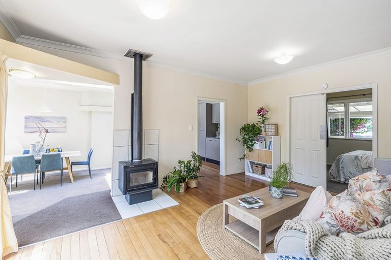 Photo of property in 60 Kirk Street, Otaki, 5512