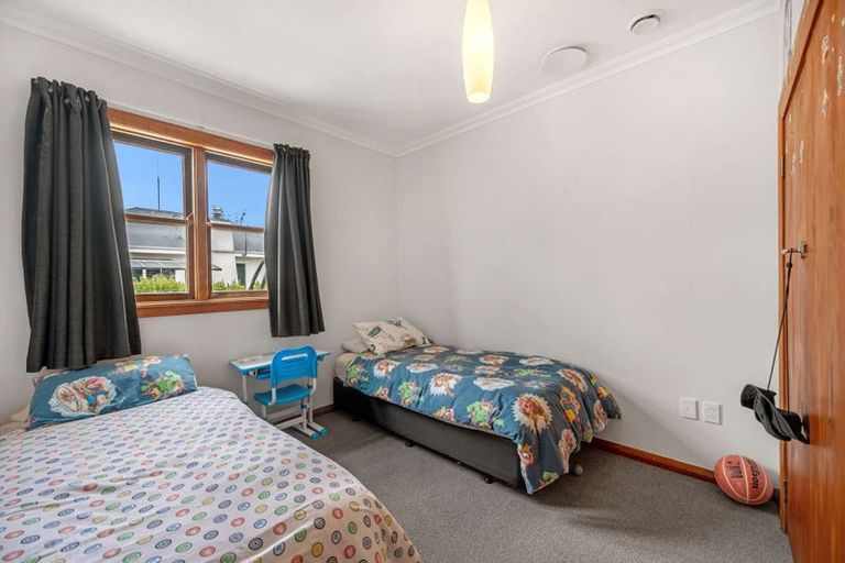 Photo of property in 12 Moeller Street, Taradale, Napier, 4112