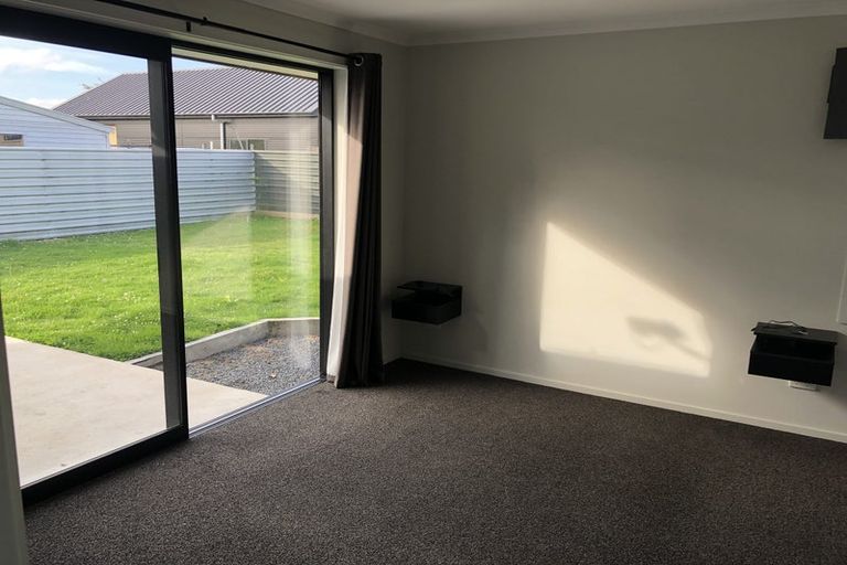 Photo of property in 6 Wingatui Road, Mosgiel, 9024