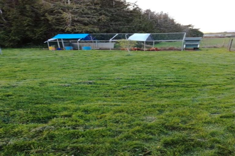 Photo of property in 24 Railway Road, Tuatapere, 9620