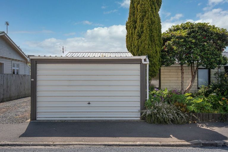 Photo of property in 19a Rutherford Street, Caversham, Dunedin, 9012