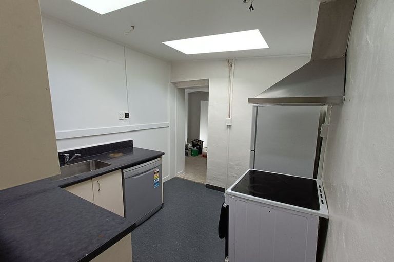 Photo of property in 587 Castle Street, North Dunedin, Dunedin, 9016