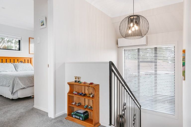 Photo of property in 64 Stableford Drive, Pyes Pa, Tauranga, 3112