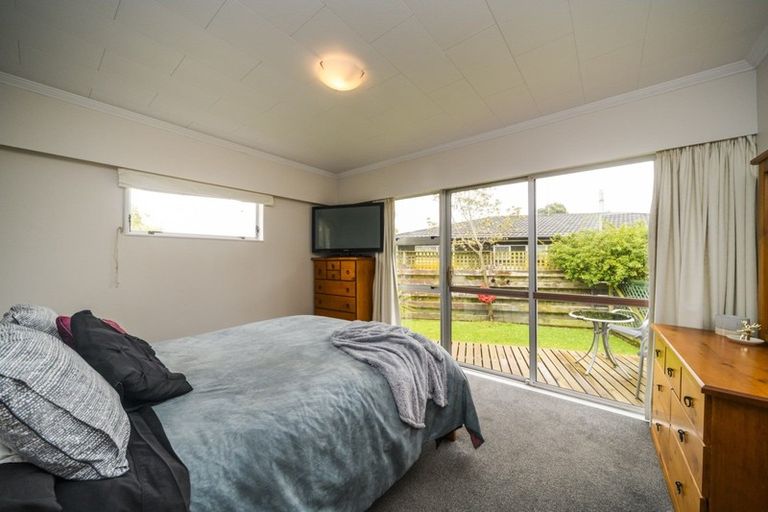 Photo of property in 7 Terry Crescent, Milson, Palmerston North, 4414