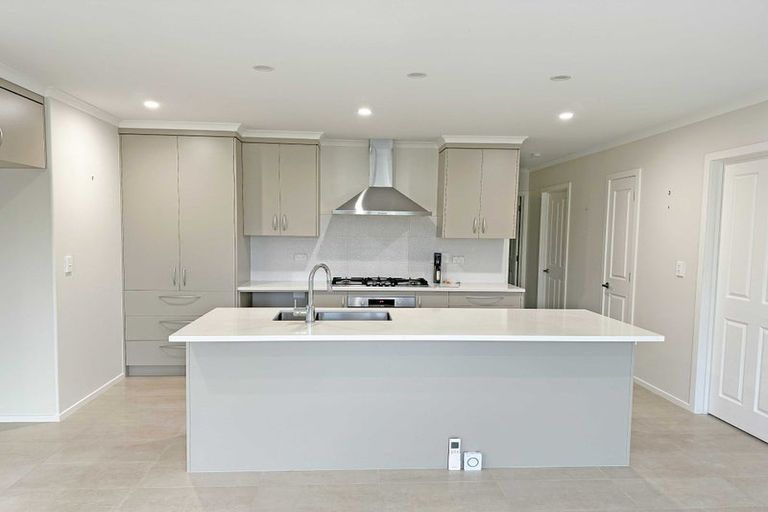 Photo of property in 84a Holland Road, Fairfield, Hamilton, 3214