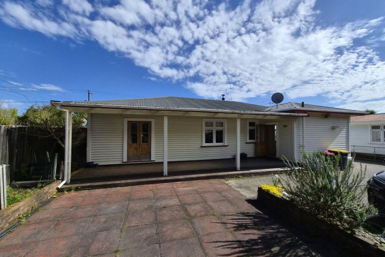 Photo of property in 29 Main South Road, Karoro, Greymouth, 7805