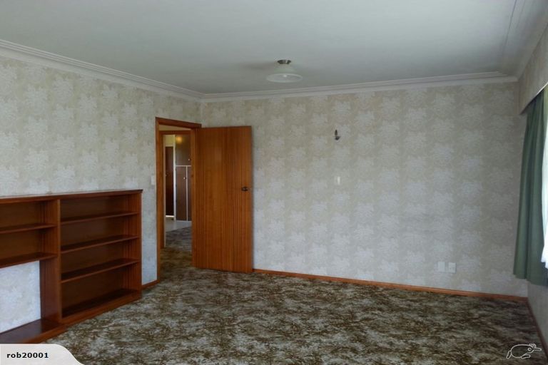 Photo of property in 2/28 Oakland Avenue, Papatoetoe, Auckland, 2025