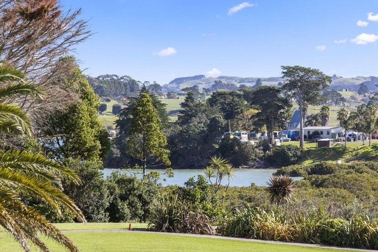 Photo of property in 27 Stella Drive, Clarks Beach, 2122