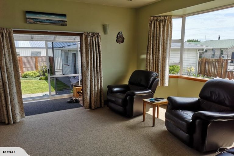 Photo of property in 81 Weld Street, Hokitika, 7810