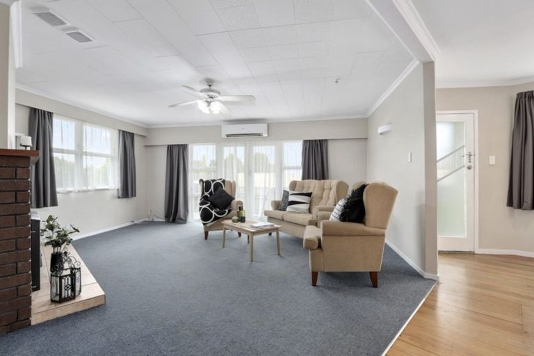 Photo of property in 19 Cureton Street, Morrinsville, 3300